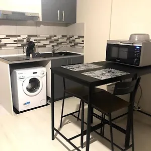 Charmant Studio En Provence Avec Arrivee Autonome Appartement Collobrières