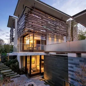 https://yoyos-home.vancouver-hotels-bc.net