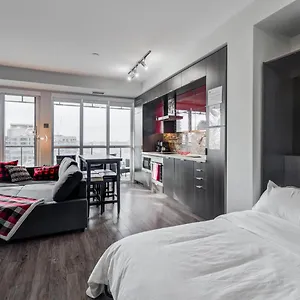 Cn Lovers Appartement Toronto