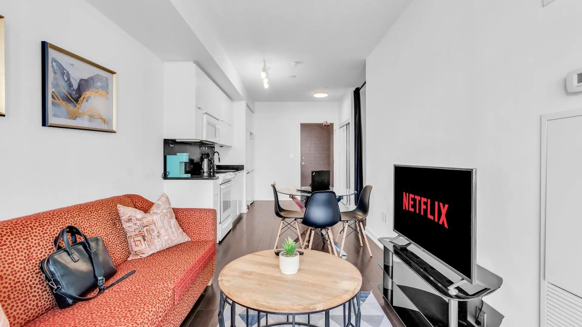 Lake View Suite - 1 Free Parking Toronto Appartement