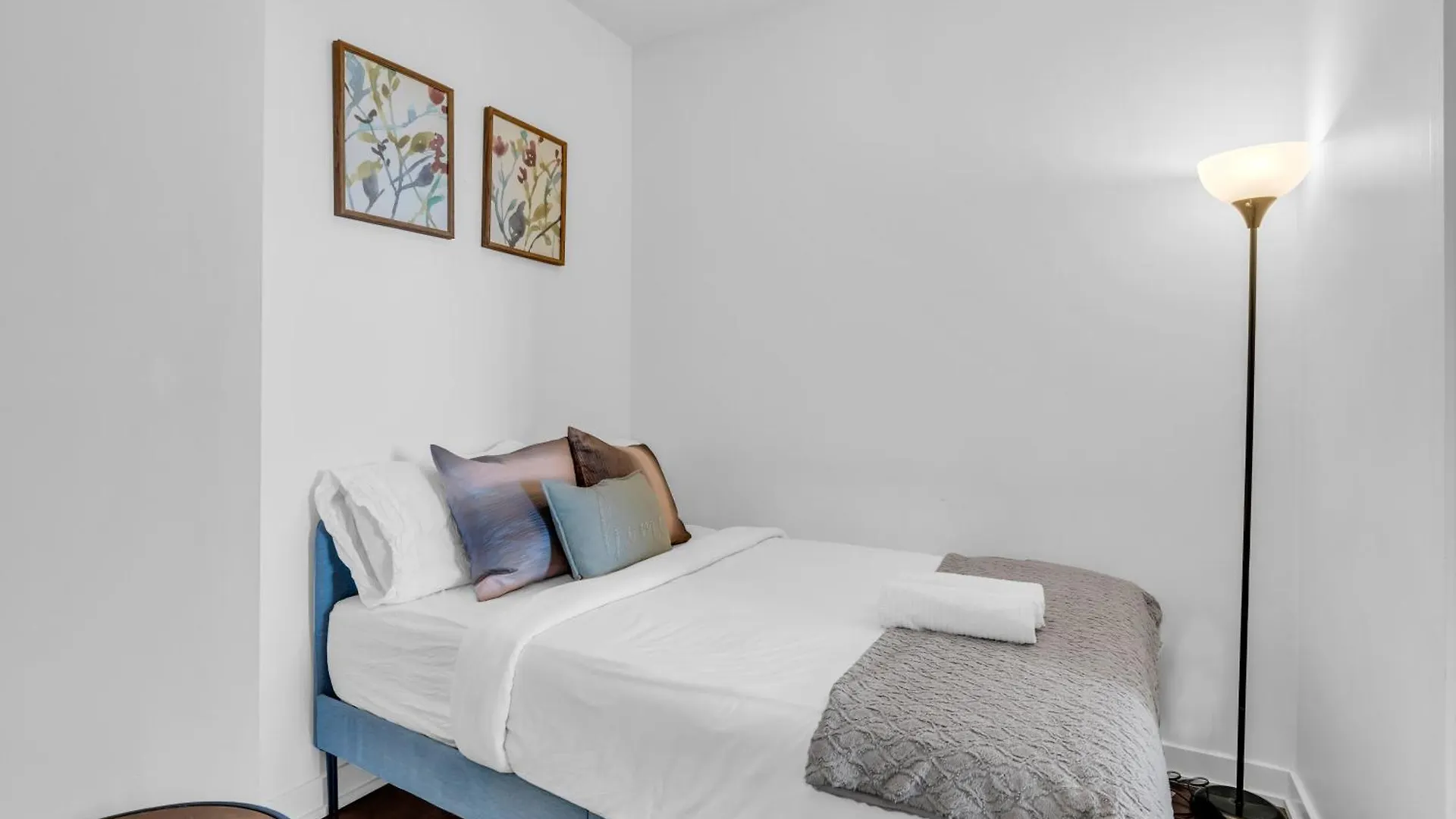 Lake View Suite - 1 Free Parking Toronto