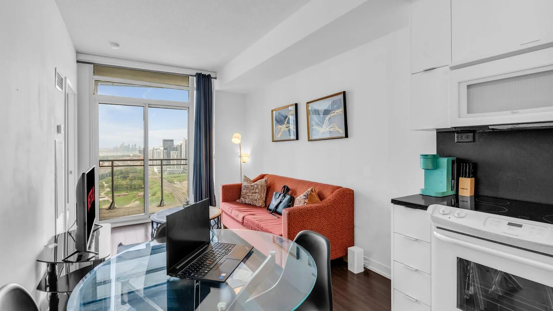 Lake View Suite - 1 Free Parking Toronto